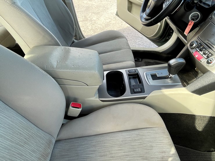 #8-•-2014-subaru-legacy-wagon-(nm-title-in-delay)-image-99