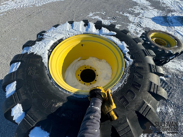 john-deere-10-image-9