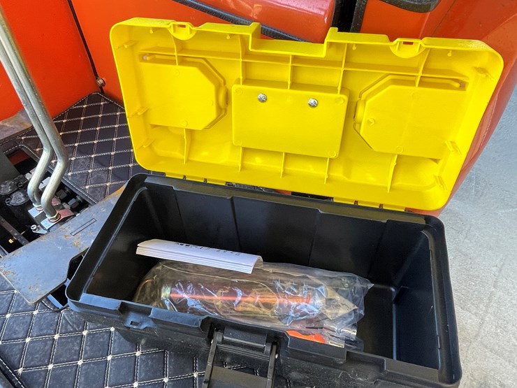 #236-•-mini-excavator-image-28