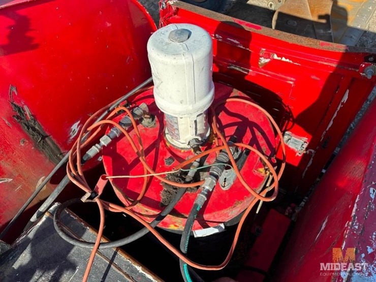 2006-peterbilt-fuel-truck-xx75502-image-13