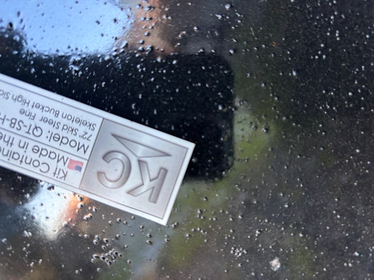 #1581-•-skid-steer-tree-spade-image-2