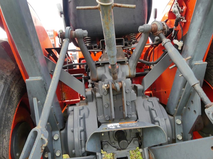 kubota-l2501-image-6