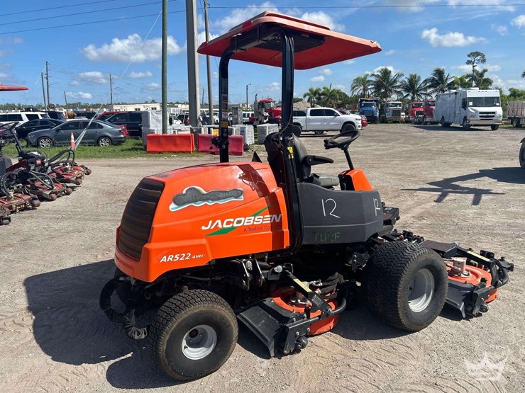 2015-jacobsen-ar522-image-3