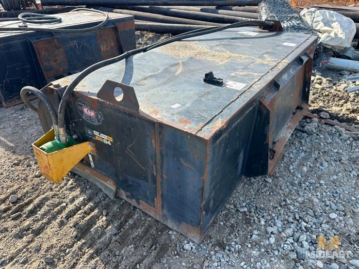 deere-br84-broom-attachment-xx00067-image-3