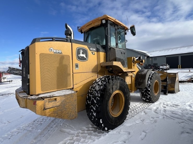 john-deere-624-image-5