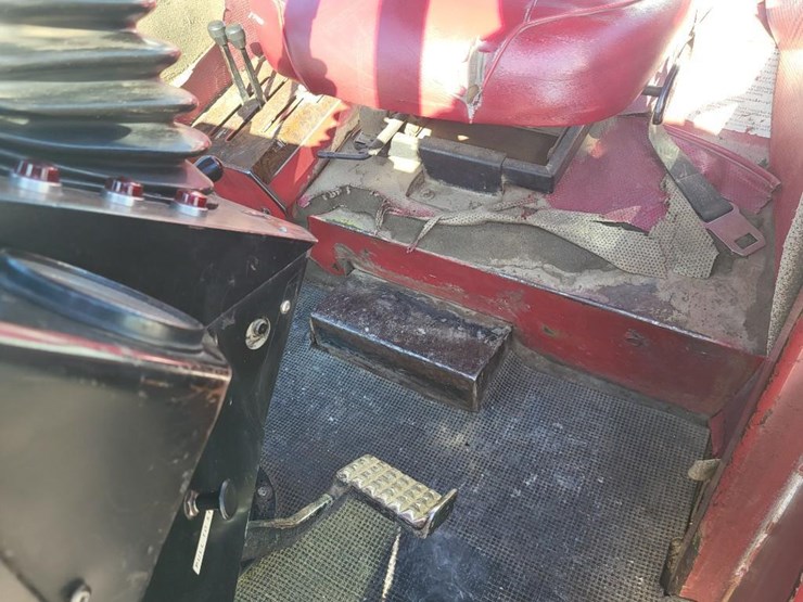 white-2-105-image-59