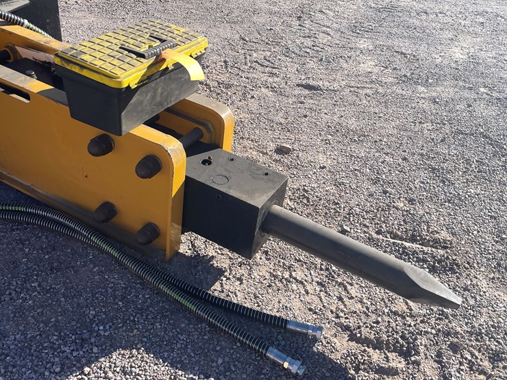 #261-•-skid-steer-concrete-breaker-image-4