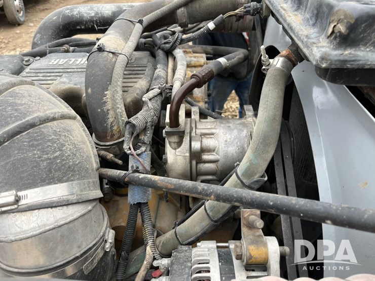 1999-peterbilt-379-image-67