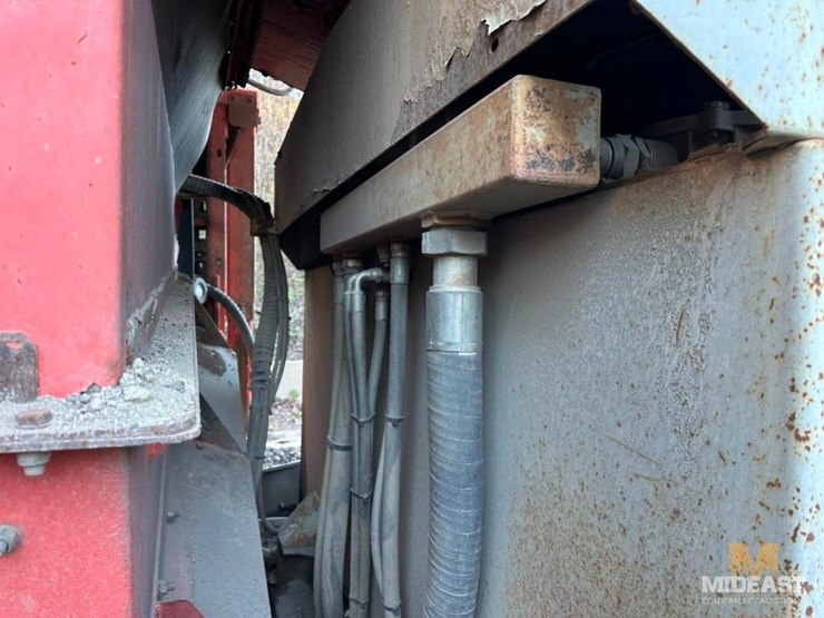 2012-sandvik-qe440-image-30