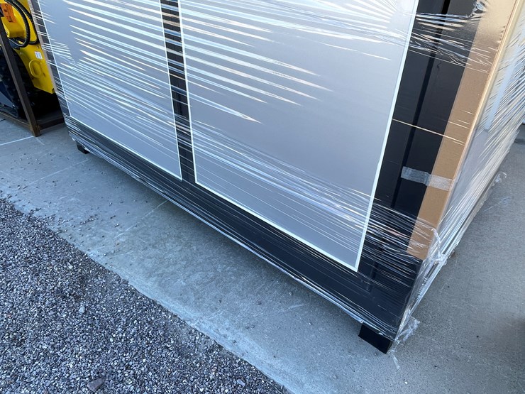 #350-•-portable-restroom-image-14