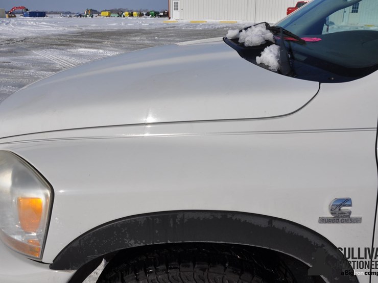 dodge-ram-2500-image-13