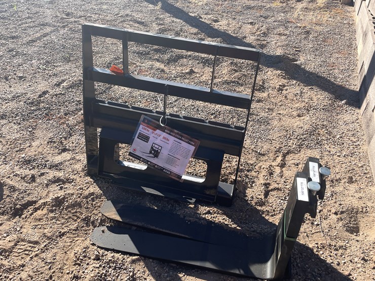 #203-•-mini-pallet-fork-image-6