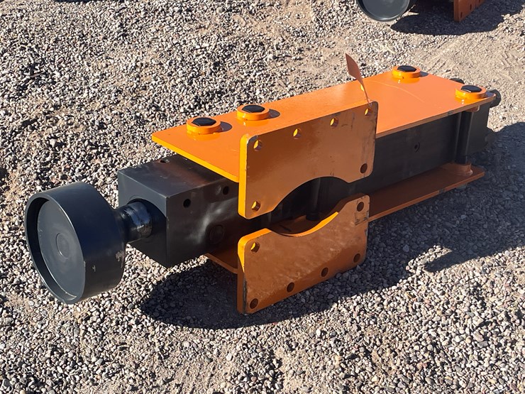 #213-•-skid-steer-post-driver-image-7