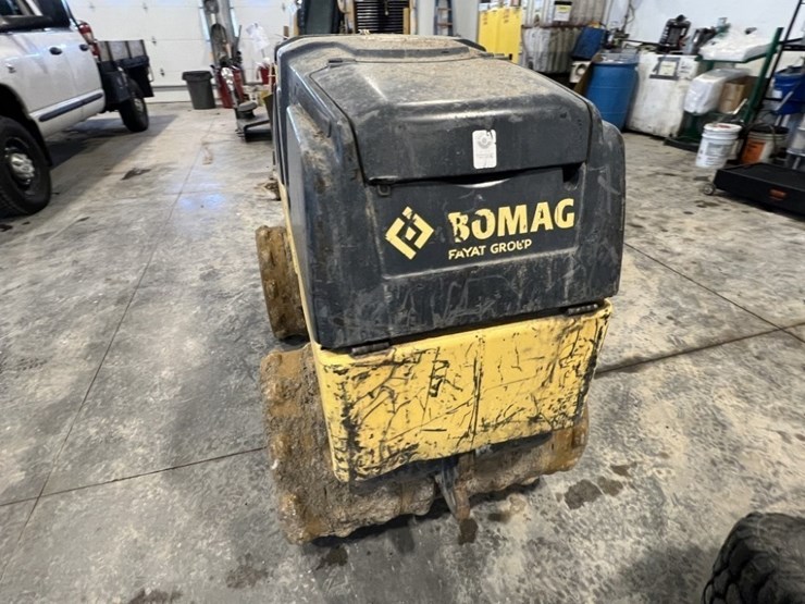 2018-bomag-bmp8500-image-3