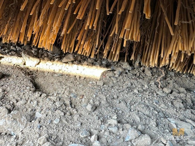 deere-br84-broom-attachment-xx00067-image-9