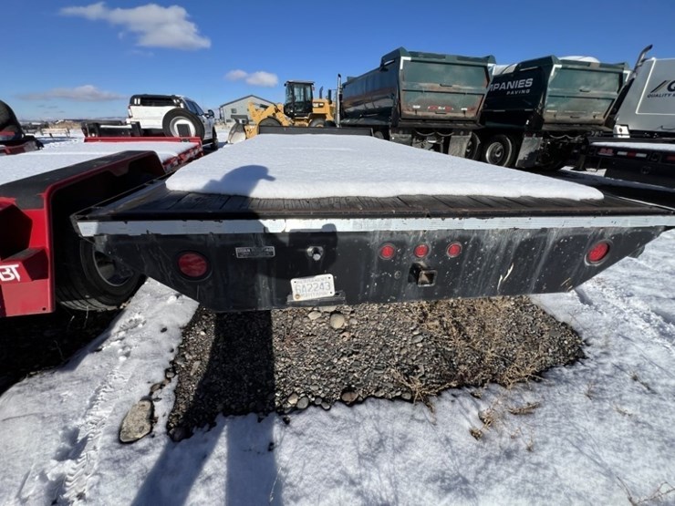 2006-titan-trailer-image-4