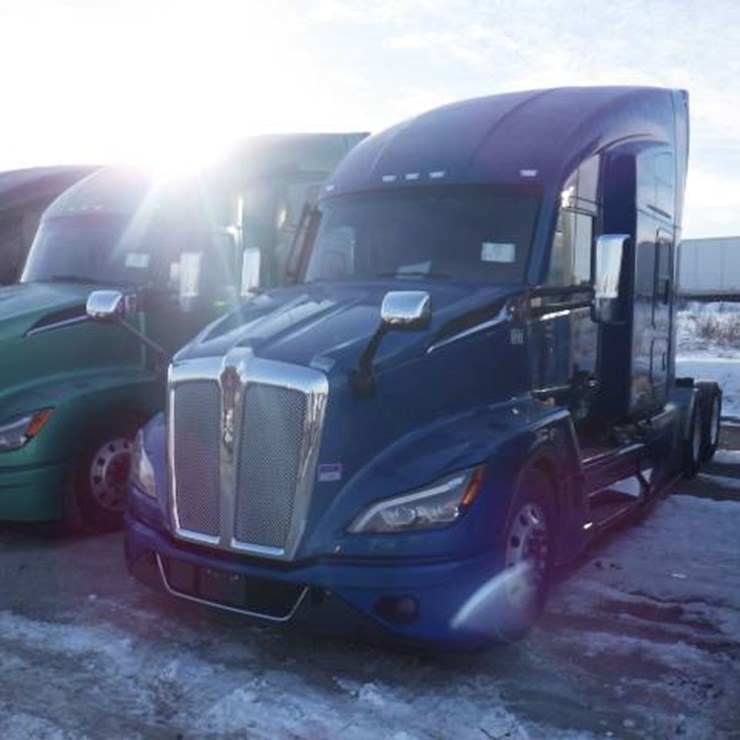 2022 KENWORTH T680