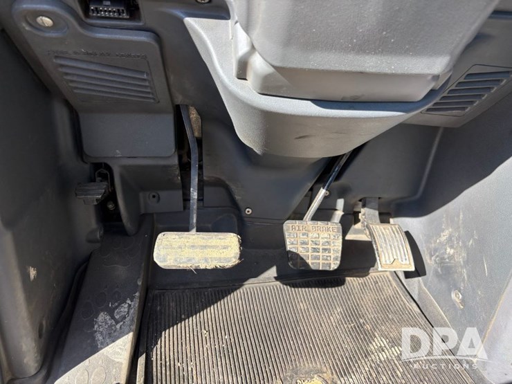 2018-mack-cxu613-truck-(gp12152)-image-69