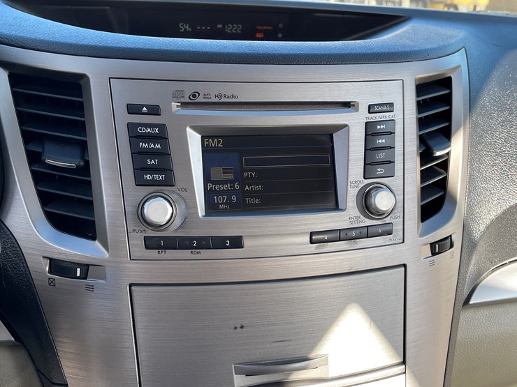 #8-•-2014-subaru-legacy-wagon-(nm-title-in-delay)-image-82