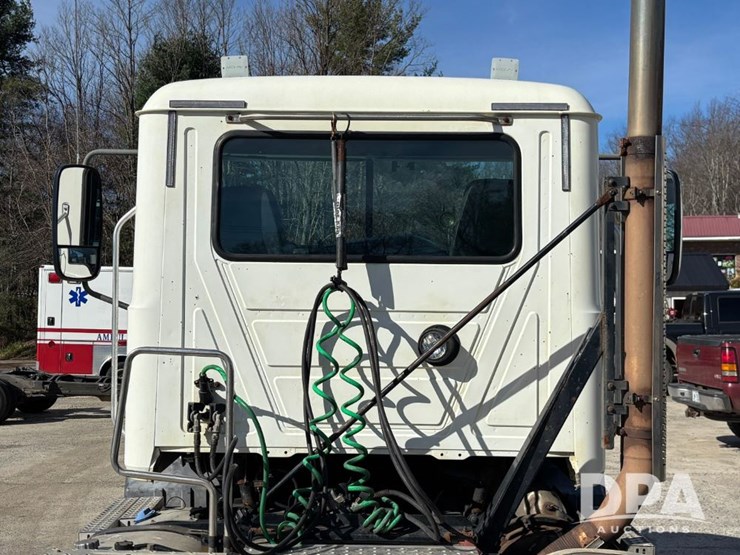 2018-mack-cxu613-truck-(gp12152)-image-40