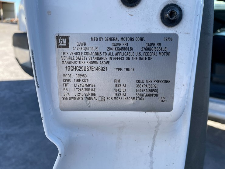 2007-chevrolet-silverado-2500-image-53