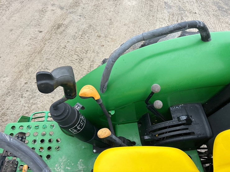 john-deere-5325-image-11