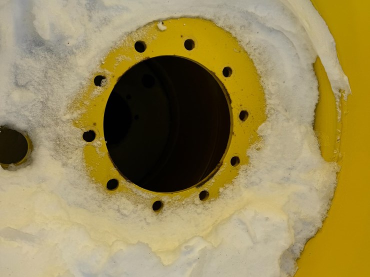 john-deere-10-image-8