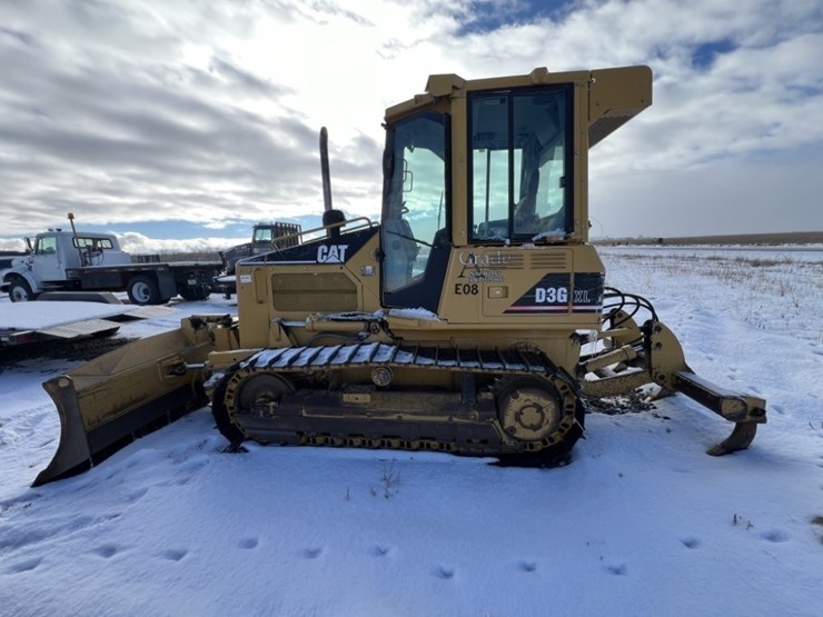 caterpillar-d3g-xl-image-2