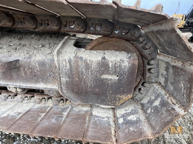 2010-200d-excavator-xx12078-image-17