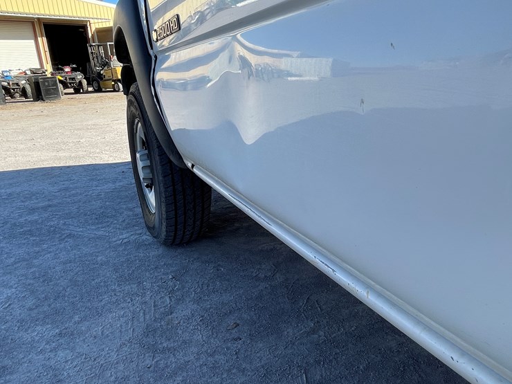 2007-chevrolet-silverado-2500-image-18