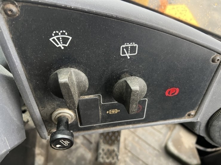 2011-caterpillar-it14g-wheel-loader-image-32