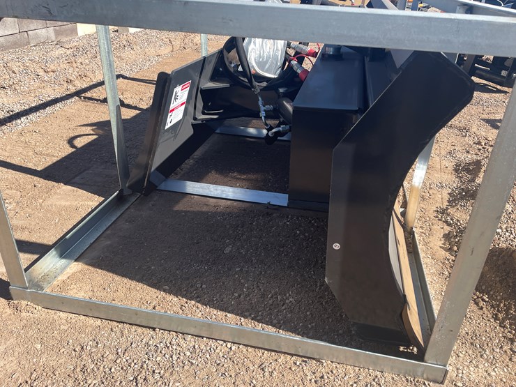 #222-•-6-way-dozer-blade-image-5