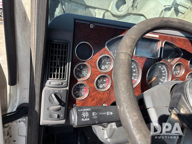 2018-mack-cxu613-truck-(gp12152)-image-77