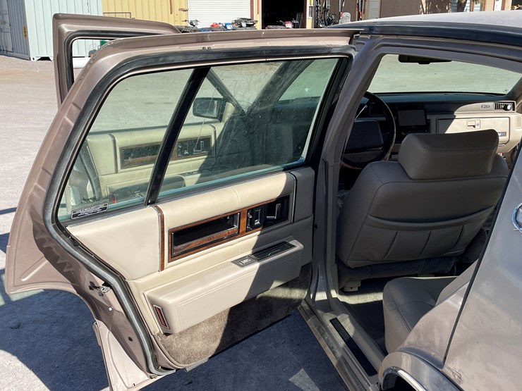 #7-•-cadillac-deville-(nm-title-in-delay)-image-54