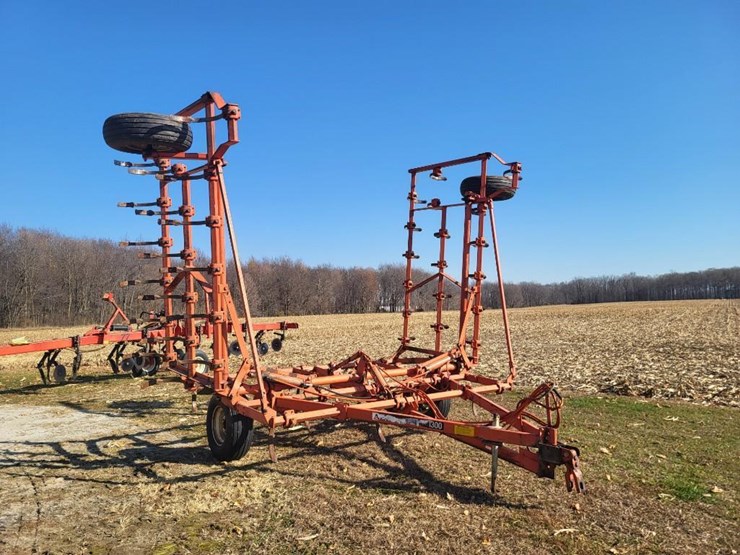 allis-chalmers-1300-field-cultivator-image-7