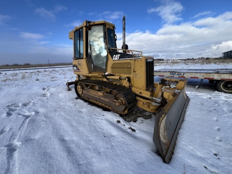 caterpillar-d3g-xl-image-7