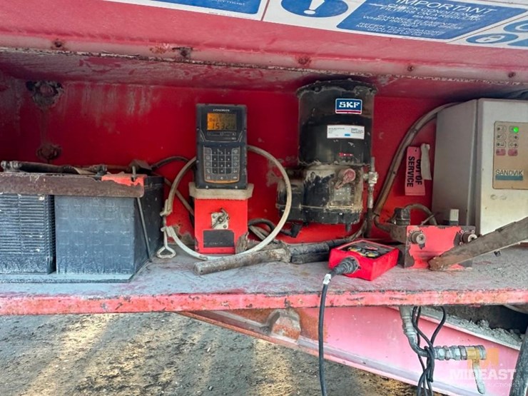 2010-sandvik-qj340-image-33