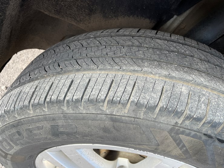 #3-•-volkswagen-tiguan-(nm-title-in-delay)-image-16