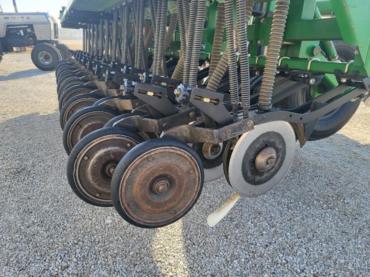 great-plains-solid-stand-15-image-25