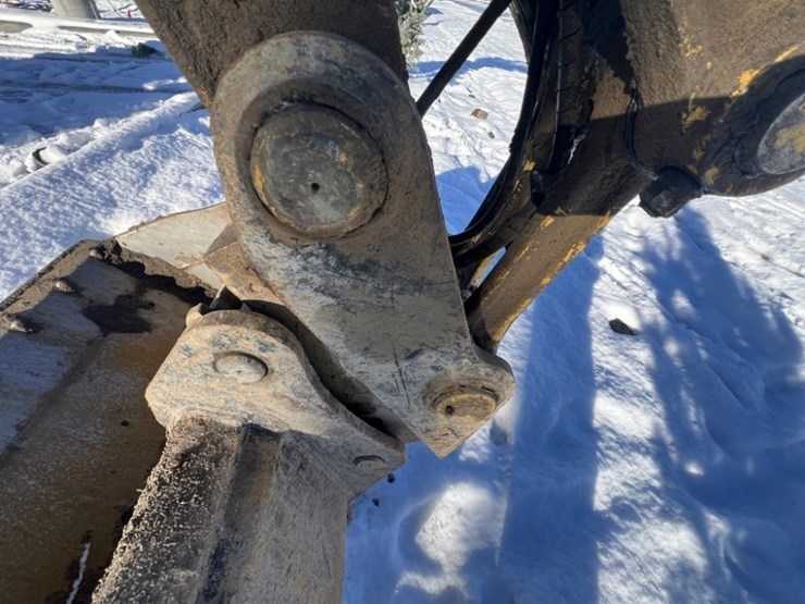 komatsu-pc88mr-11-image-9