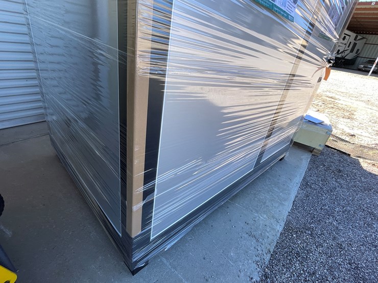 #350-•-portable-restroom-image-26