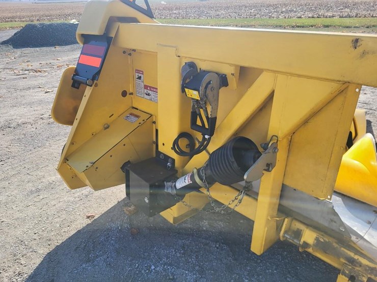 new-holland-98c-image-30