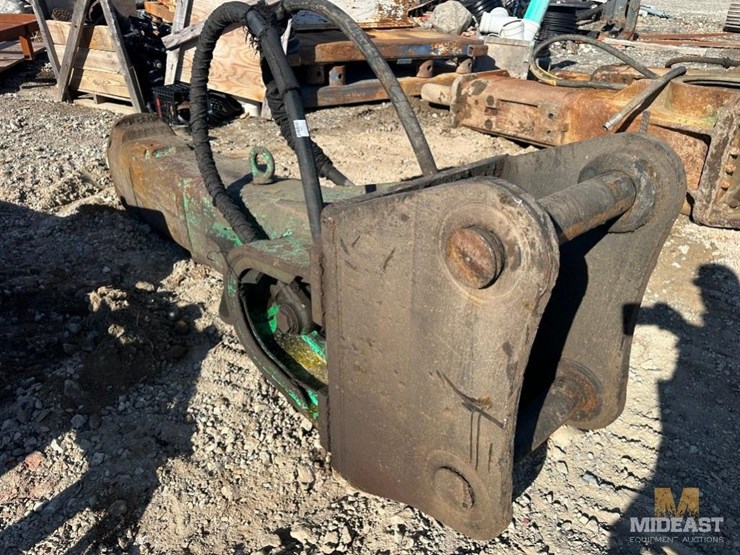 2012-tramac-v2500-hammer-xx50453-image-3