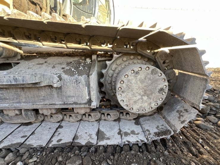 john-deere-350-image-8