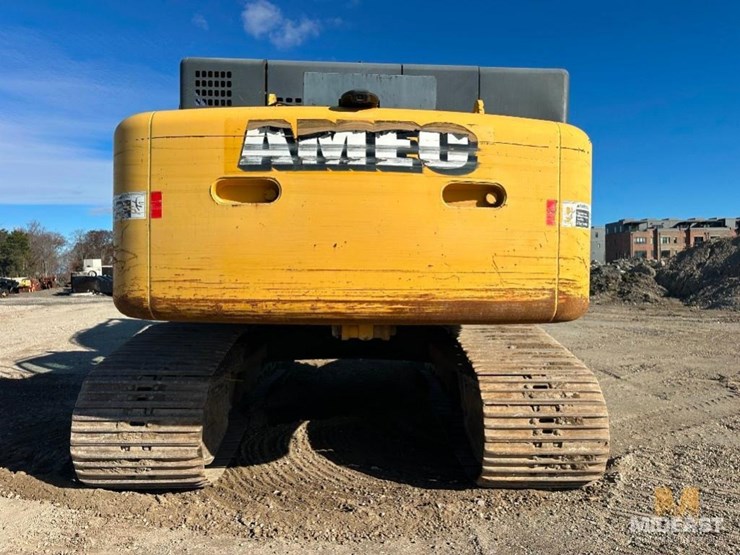 2015-deere-470g-lc-image-6