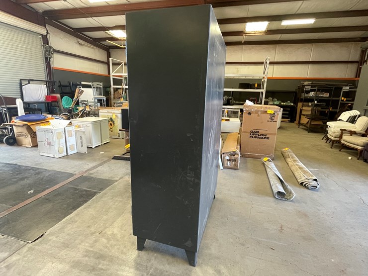 #268-•-stronghold-industrial-metal-cabinet-image-5