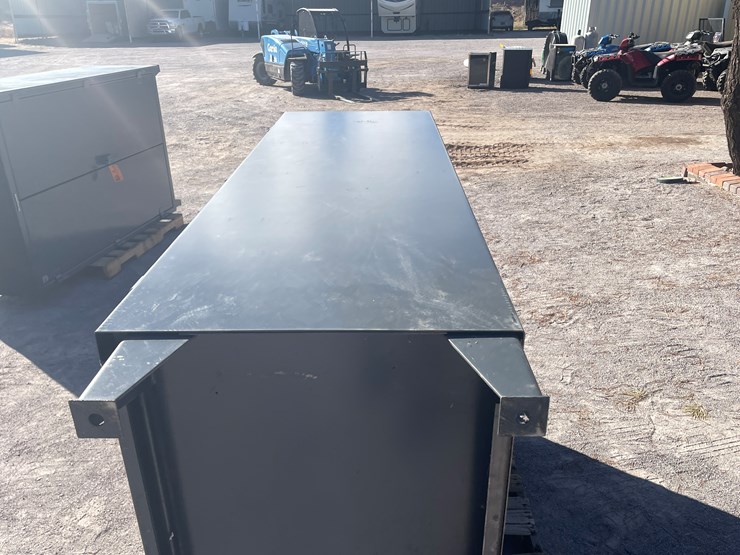 #271-•-stronghold-industrial-metal-cabinet-image-13