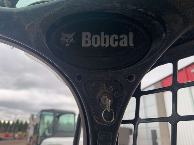 2024-bobcat-t650-image-40
