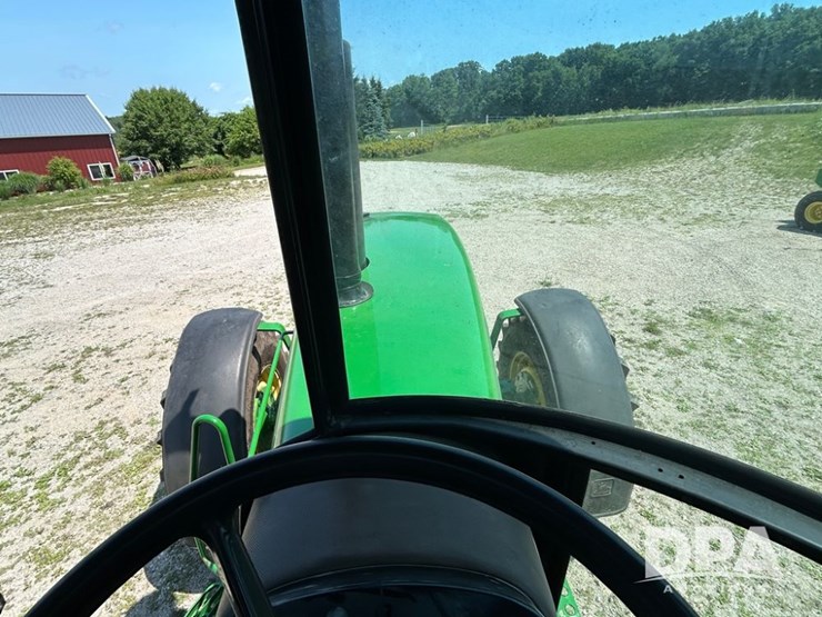 john-deere-4650-image-33