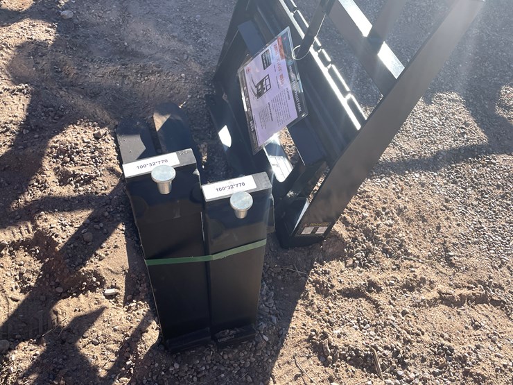 #204-•-mini-pallet-fork-image-5